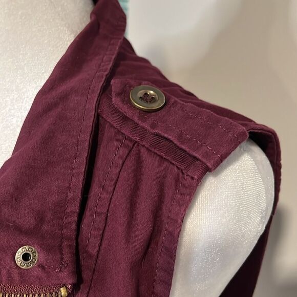 2Sable NWOT 100% cotton maroon burgundy utility vest snaps buttons zippers - S - Picture 8 of 11